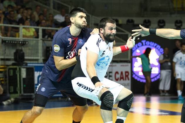 Stojanche Stoilov (Skopje) Luka Stepancic (Paris) HANDBALL : Eurotournoi - Jour 2 - Paris Saint-Germain HB vs HC Vardar Skopje - 24 08 2018 KevinDomas Panoramic 