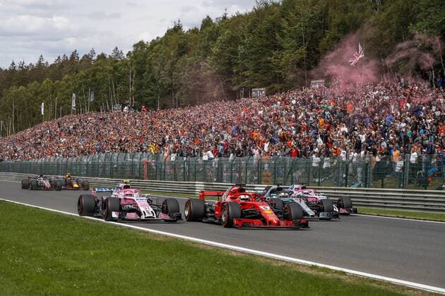 Motorsports: FIA Formula One World Championship WM Weltmeisterschaft 2018, Grand Prix of Belgium, Start, 31 Esteban Ocon (FRA, Racing Point Force India F1 Team), 5 Sebastian Vettel (GER, Scuderia Ferrari), 44 Lewis Hamilton (GBR, Mercedes AMG Petronas Motorsport), 11 Sergio Perez (MEX, Racing Point Force India F1 Team), Spa-Francorchamps Belgium