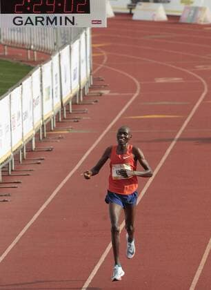 The Kenyan athlete Edwin Koech wins the second place in the international race of the Mexico City Marathon Telcel 2018 with a route of 42 kilometers, starting in the Zócalo and ending at the University Olympic Center of the City of Mexico, Mexico, on 26 August 2018. Marathon of the City of Mexico Telcel 2018 !ACHTUNG: NUR REDAKTIONELLE NUTZUNG!  Copyright: xMarioxGuzmánx MEX01 20180826-636709117029901247