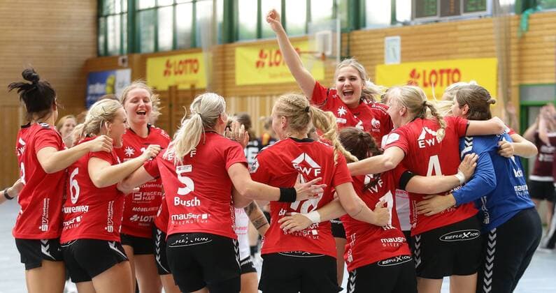 Ludwigsburg Lotto Cup final HSG Bad Wildungen Vipers red vs HSG Bensheim Auerbach black jubilee winner Bad Wildungen Annika Ingenpass