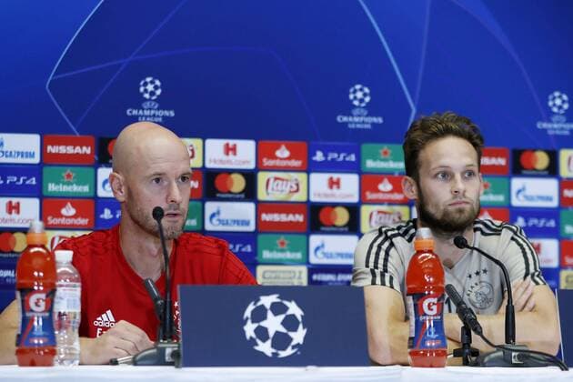 KIEV, Ukraine, 27-08-2018, Stadium NSK Olimpiejsky,football, season 2018 2019, Champions League Play-offs . press conference PK Pressekonferenz with Erik ten Hag and Daley Blind of Ajax for tomorrow s game against Dynamo Kiev. Training Ajax in Kiev  x2427971x