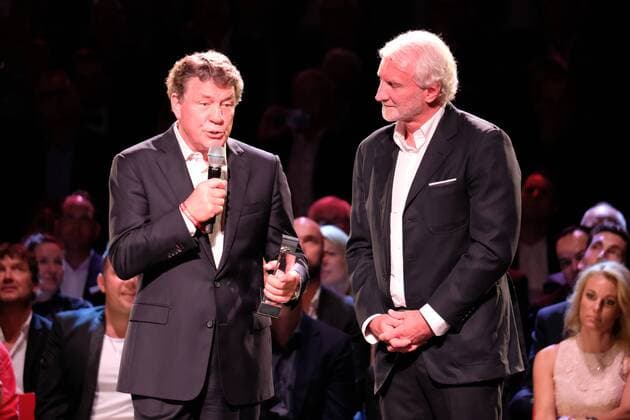 Otto Rehhagel honored for his lifes work Laudator Rudi Völler Awarded the Sport Bild Award at the fish auction hall Große Elbstraße in Hamburg on 27 8 2018