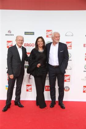 Willi Lemke Sabrina and Rudi Völler Presentation of the Sport Bild Award in the fish auction hall Große Elbstraße in Hamburg on 27 8 2018