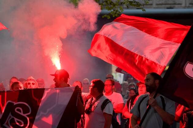 SOCCER - CL quali, RBS vs Belgrade TAXHAM,AUSTRIA,28.AUG.18 - SOCCER - UEFA Champions League qualification play-off, Red Bull Salzburg vs FC Red Star Belgrade, training RBS, preview. Image shows fans of RBS. GEPAxpictures xFlorianxErtl