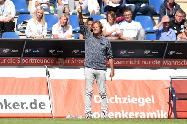 Football 3 Liga 05 Gameday Sportfreunde Lotte Hallescher FC on 26 08 2018 at FRIMO Stadium in Lotte Coach Klaus Bienemann Lotte MT