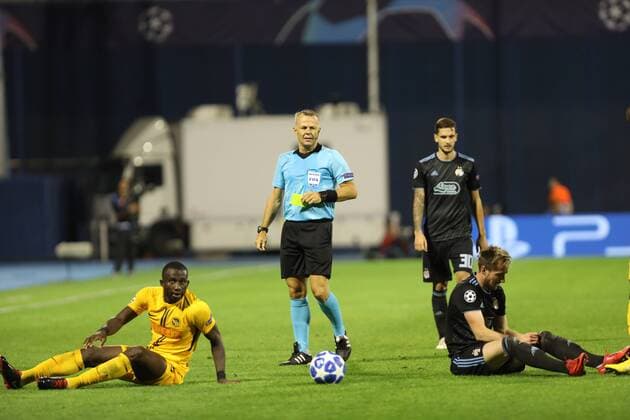 Zagreb, 28 08 2018 - Stadion Maksimir, UEFA Champions League - 2018 19, GNK Dinamo (blue) - BSC Young Boys (yellow) 1:2, ISekou Sanogo (35), referee Bjorn Kuipers (NED) and Izet Hajrovic (8) 