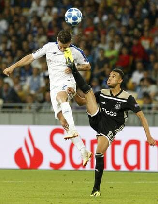 August 28, 2018 - Banjamin Verbic ( L) of Dynamo vies with Noussair Mazraoul (R) of Ajax during the UEFA Champions League play off, second leg soccer match between Ajax and Dynamo Kyiv in Kyiv, Ukraine, 28 August 2018. UEFA Soccer 2018: Ajax 0:0 Dynamo Kyiv - ZUMAs334 20180828_zap_s334_014 Copyright: xAnatoliixStepanovx