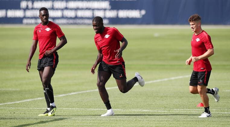 RB LEIPZIG Training the day before the match against Sorja Luhansk Pictured left Jean Kevin Augustin 29 RB Leipzig Dayot Upamecano 5 RB Leipzig and Diego Demme 31 RB Leipzig