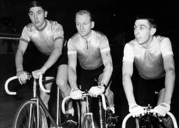 - ANTWERP, BELGUIM (FILES) : This file picture dated 18 February 1966 shows cyclists Eddy Merckx, Klaus Bugdah and Patrick Sercu during the Six days of Antwerp cycling race. ARCHIVES  x85201086stx