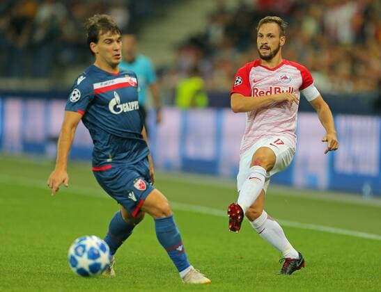 SOCCER - CL quali, RBS vs Belgrade SALZBURG,AUSTRIA,29.AUG.18 - SOCCER - UEFA Champions League qualification play-off, Red Bull Salzburg vs FC Red Star Belgrade. Image shows Filip Stojkovic (Belgrade) and Andreas Ulmer (RBS). GEPAxpictures xThomasxBachun