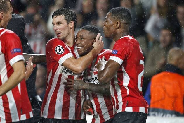 EINDHOVEN, Netherlands, 29-08-2018, football, Champions League play-off round 4 leg 2 , season 2018 2019 , PSV Philips Stadium , PSV - BATE Borisov , PSV forwarder Steven Bergwijn celebrating his 1-0 during the game PSV - BATE Borisov . PSV - Borisov  x2432706x