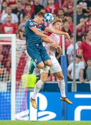 29 Aug 2018 Red Bull Arena Salzburg UEFA Champions League Salzburg vs Red Star Belgrade Qualification Return leg in the picture Milan Pavkov Red Star Belgrade Marin Pongracic Salzburg during the UEFA Champions League Qualifying 2nd Leg match between Salzburg and Red Star Belgrade at the Red Bull Arena in Salzburg Austria on 2018 08 29 Salzburg  EX_FEI
