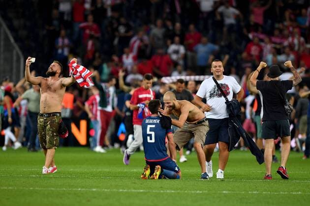 SOCCER - CL quali, RBS vs Belgrade SALZBURG,AUSTRIA,29.AUG.18 - SOCCER - UEFA Champions League qualification play-off, Red Bull Salzburg vs FC Red Star Belgrade. Image shows the rejoicing of Belgrade. GEPAxpictures xFlorianxErtl