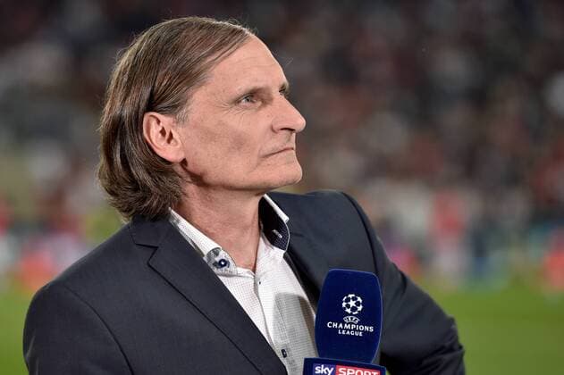 SOCCER - CL quali, RBS vs Belgrade SALZBURG,AUSTRIA,29.AUG.18 - SOCCER - UEFA Champions League qualification play-off, Red Bull Salzburg vs FC Red Star Belgrade. Image shows Alfred Tatar (SKY). GEPAxpictures xFlorianxErtl