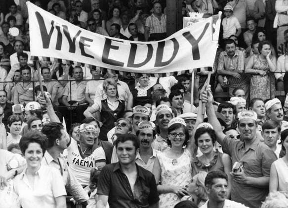 Eddy Merckx supporters at the arrival of the Tour de France. (BELGA ARCHIVES)  x85218265stx