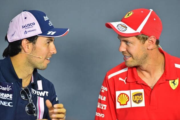 xekx 31 08 02 09 2018 FIA Formula 1 Championship Formula 1 Italian Grand Prix 2018 GP Italia Monza Pictured l Sergio Perez MEX 11 Racing Point Force India F1 Team Sebastian Vettel GER 5 Scuderia Ferrari Monza Italy eel-fotografie Eberhard Krieger