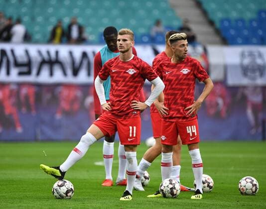 Soccer mens season 2018 2019 Europa League Qualifiers Play offs reverse RB Leipzig Sorja Luhansk v l Timo Werner RB Leipzig Kevin Kampl RB Leipzig warming up warming up 30 08 2018 Copyright: xMatthiasxKochx