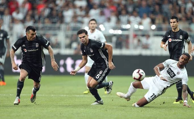 Fußball, EL Quali, Besiktas Istanbul - Partizan Belgrad Besiktas during Besiktas - Partizan UEFA European League Qualifying Round Game, at Vodafone Arena, Istanbul, 30th of August 2018.  STA_2604