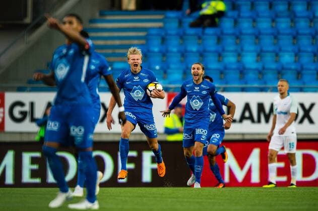 180830 Erling Braut Haland or Molde celebrates the 2 1 goal during the UEFA Europa League playoff match between Molde and FK Zenit St. Petersburg on August 30, 2018 in Molde  Copyright: MARIUSxSIMENSEN BB180830BB579