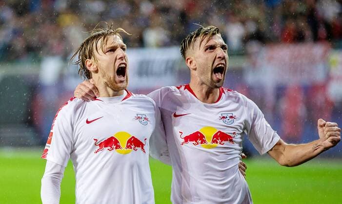 Attacking player Emil Forsberg 10 of RB Leipzig and midfielder Kevin Kampf 44 of RB Leipzig with emotions after the 3 2 during the encounter in the UEFA Europa League Rugby between RB Leipzig and FC Zorya Luhansk in the Red Bull Arena on 30 August 2018 in Leipzig Saxony Germany FB EL RB Leipzig FC Zorya Luhansk Copyright: xEIBNER HartmutxBoesenerx EP_HBR