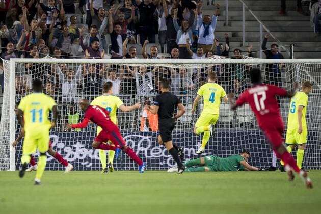 Gent s goalkeeper Lovre Kalinic as Bordeaux s Francois Kamano scores a goal during a soccer game between French team FC Girondins de Bordeaux and Belgian club KAA Gent, Thursday 30 August 2018 in Bordeaux, France, the return game of the play-off for the UEFA Europa League competition. The first leg ended in a 0-0 draw. JASPERxJACOBS  x05416659x