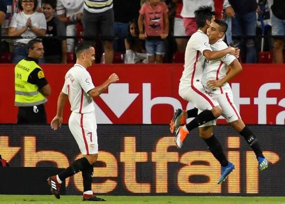 Sevilla FC s French striker Wissamn Ben Yedder (R) jubilates a goal with Nolito during the UEFA Europa League play off second leg match between Seville and Sigma Olomuc, at the Ramon Sanchez Pizjuan stadium, in Seville, Andalusia, Spain, 30 August 2018. Sevilla vs. Sigma Olomuc !ACHTUNG: NUR REDAKTIONELLE NUTZUNG!  Copyright: xRaulxCarox SEV01 20180830-636712701165198127