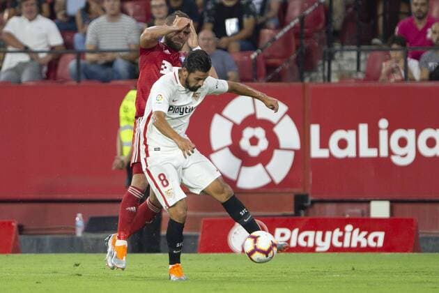 Spain: Sevilla FC vs SIgma Olomuc 30th August 2018, Ramon Sanchez Pizjuan, Sevilla, Spain; UEFA Europa League football, Sevilla FC versus Sigma Olomuc; Nolito, player of Sevilla FC controls the ball inside the box Sevilla Andalucia Spain Ramon Sanchez Pizjuan  UKKOxImages AntonioxPozo PacificxPress