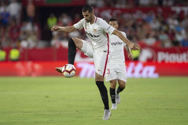 Spain: Sevilla FC vs SIgma Olomuc 30th August 2018, Ramon Sanchez Pizjuan, Sevilla, Spain; UEFA Europa League football, Sevilla FC versus Sigma Olomuc; Andre Silva, player of Sevilla FC controls the ball Sevilla Andalucia Spain Ramon Sanchez Pizjuan  UKKOxImages AntonioxPozo PacificxPress
