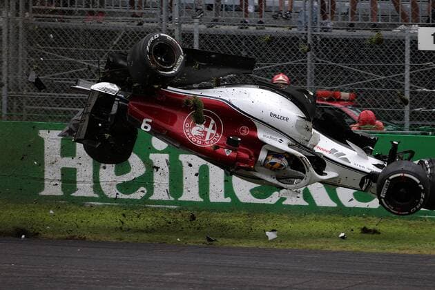 Formel 1, GP Italien, Crash Marcus Ericsson Photo4 LaPresse 31 08 2018 Monza, Italy Grand Prix Formula One Italia 2018 In the pic: Crash, Marcus Ericsson (SUE) Sauber C37  Copyright: xPhoto4 LaPressex