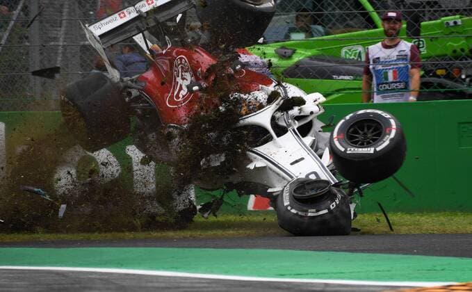Crash Marcus Ericsson Alfa Romeo Sauber F1 Team Formula 1 GP Italy in Monza 31 08 2018 Photo mspb Jerry Andre Crash Marcus Ericsson Formula 1 GP Italy 2018