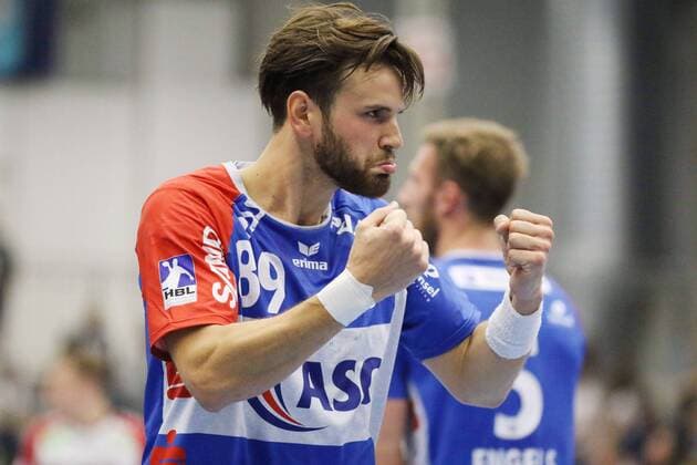 Andre Goepfert TV Grosswallstadt 89 is showing his strength ASV Hamm Westphalia vs TV Grosswallstadt Handball 2 Bundesliga 31 08 2018 ASV Hamm Westphalia vs TV Grosswallstadt Handball 2 Bundesliga 31 08 2018 Hamm Copyright: xEIBNER JanxStrohdiekx EP_JSK