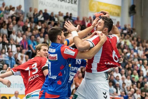 Jannik Hausmann HBW Balingen Weilstetten 07 Blazenko Lackovic Handball Sport Club Hamburg 06 HBW Balingen Weilstetten vs Handball Sport Club Hamburg Handballl DKB Men 2 Bundesliga 2 Gameday League Season 18 19 GER 31 08 2018 HBW Balingen Weilstetten vs Handball Sport Club Hamburg Handballl DKB Men 2 Bundesliga 2 Gameday Season 18 19 GER 31 08 2018 Balingen Copyright: xEIBNER WolfgangxFrankx EP_WFK