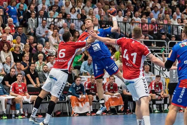 Blazenko Lackovic Handball Sporting Club Hamburg 06 Lars Friedrich HBW Balingen Weilstetten 10 Dominik Vogt Handball Sporting Club Hamburg 41 HBW Balingen Weilstetten Handball Club DKB Men 2 Bundesliga 2 Round 1 Season 18 19 GER 31 08 2018 HBW Balingen Weilstetten Germany Handballl DKB Men 2 Bundesliga 2 Gameday Season 18 19 GER 31 08 2018 Balingen Copyright: xEIBNER WolfgangxFrankx EP_WFK