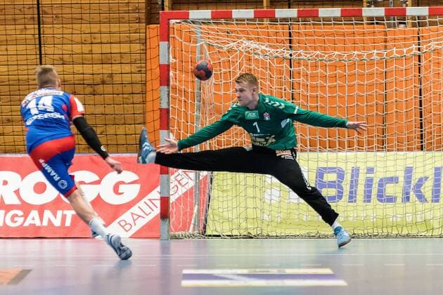 Oddur Gretarsson HBW Balingen Weilstetten 14 Justin Rundt Handball Sport Club Hamburg 01 HBW Balingen Weilstetten Handball Club DKB Herren 2 Bundesliga 2 Gameday League Season 18 19 GER 31 08 2018 HBW Balingen Weilstetten vs Handball Sport Club Hamburg Handballl DKB Men 2 Bundesliga 2 Gameday 18 19 GER 31 08 2018 Balingen Copyright: xEIBNER WolfgangxFrankx EP_WFK