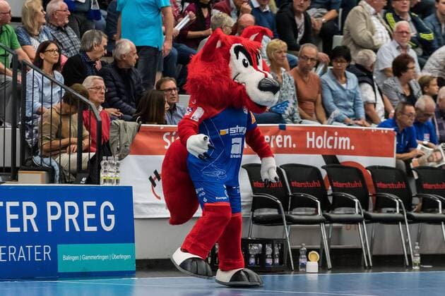 Mascot HBW Balingen HBW Balingen Weilstetten vs Handball Sport Club Hamburg Handballl DKB Men 2 Bundesliga 2 Gameday League Season 18 19 GER 31 08 2018 HBW Balingen Weilstetten vs Handball Sport Club Hamburg Handballl DKB Men 2 Bundesliga 2 Gameday League Season 18 19 GER 31 08 2018 Balingen Copyright: xEIBNER WolfgangxFrankx EP_WFK