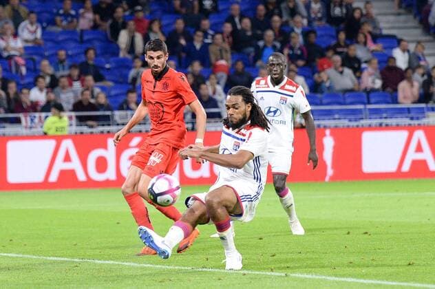 08 PIERRE LEES MELOU (NICE) - 05 JASON DENAYER (OL) FOOTBALL : Lyon vs Nice - Ligue 1 Conforama - 31 08 2018 FEP Panoramic 