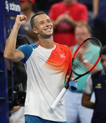 Philipp Kohlschreiber makes a fist and cheers joy rejoicing emotion Copyright: xJuergenxHasenkopfx