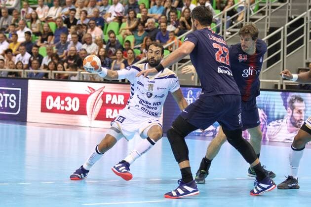 Daniel Sarmiento (Saint-Raphael) HANDBALL : Trophee des Champions - Demi-Finale - Paris Saint-Germain HB vs Saint-Raphael VHB - 01 09 18 KevinDomas Panoramic 