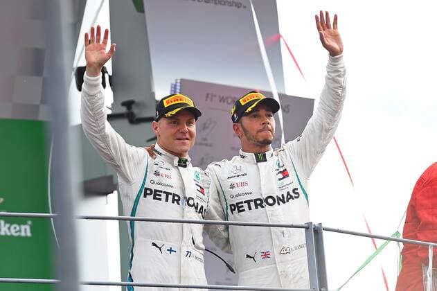 xekx 31 08 02 09 2018 FIA Formula 1 Championship Formula 1 Grand Prix of Italy 2018 GP Italia Monza In the picture v l 3 place Valtteri Bottas FIN 77 Mercedes AMG Petronas Motorsport winner Lewis Hamilton GBR 44 Monza Italy eel-fotografie Eberhard Krieger