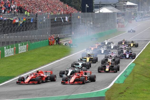Kimi Raikkoenen Scuderia Ferrari next to Sebastian Vettel Scuderia Ferrari Italian Grand Prix Raceday 02 09 2018 ITA Grand Prix of Italy 02 09 2018 Monza Copyright: xEIBNER JerryxAndrex EP_EER