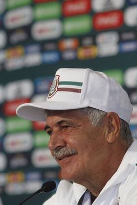 Fußball, Nationalteam Mexiko Pressekonferenz Brazilian coach Ricardo El Tuca Ferretti speaks during a press conference PK Pressekonferenz in Mexico City, Mexico, 03 September 2018. Ferretti was presented as an interim coach of the Mexican soccer team for the friendly matches against Uruguay and the United States, corresponding to the FIFA date on September 7 and 11. Ricardo Ferretti is presented as interim coach of the Mexican soccer team !ACHTUNG: NUR REDAKTIONELLE NUTZUNG!  Copyright: xSashenkaxGutierrezx MEX01 20180903-636716068433741252