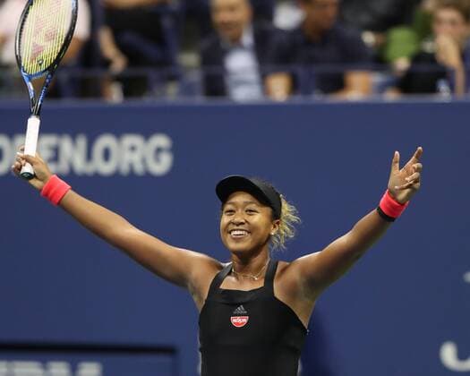 Naomi Osaka streckt die Arme hoch und jubelt,Jubel,Freude,Emotion *** Naomi Osaka reaches up and cheers joy cheering emotion Copyright: xJuergenxHasenkopfx