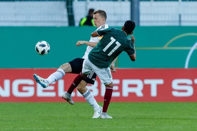 Fuerth Germany 07 09 2018 Friendly match U 21 Germany Mexico Lukas Klostermann GER and Ulises Cardona MEX in a duel DeFodi048