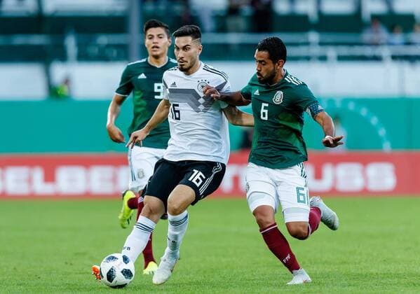 Fuerth Germany 07 09 2018 Friendly Match U 21 Germany Mexico Suat Serdar GER and Jose Esquivel MEX in a duel DeFodi048