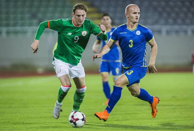 7th September, Olympic Stadium Adem Jashari, Mitrovice, Kosovo; UEFA Under 21 European Championship EM Europameisterschaft qualifier, Kosovo U21 U 21 versus Republic of Ireland U21; Ronan Curtis of Republic of Ireland takes on Arian Kabashi of Kosovo  ActionPlus12060715 NikolaxKrstic