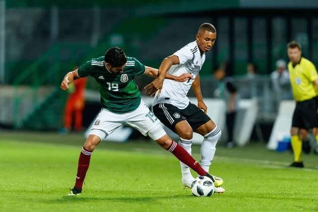 Fuerth Germany 07 09 2018 Friendly match U 21 Germany Mexico Paolo Yrizar MEX and Felix Uduokhai GER in a duel DeFodi048