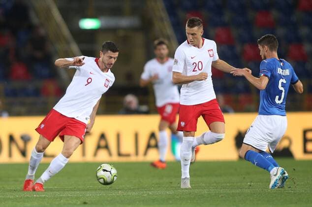 Fußball, Nations League, Italien - Polen 07.09.2018. Bologna, Italy: ROBERT LEWANDOWSKI, LUKASZ PISZCZEK in action during the match UEFA Nations League , Group 3, football match between ITALY V POLAND in DALL ARA STADIUM IN BOLOGNA.  Copyright: xMarcoxIacobuccix xIPAx xMarcoxIacobuccix