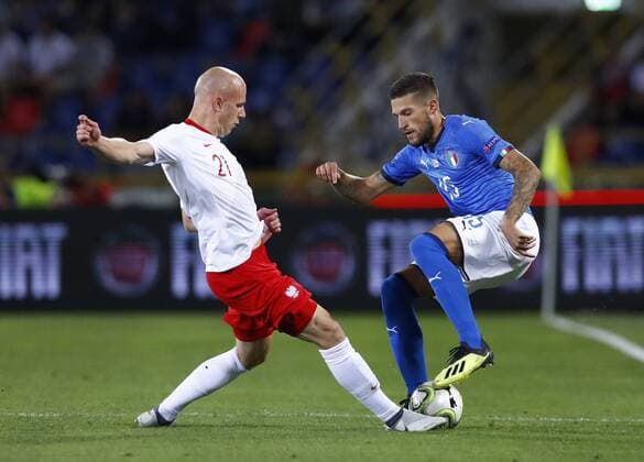 Fußball, Nations League, Italien - Polen September 7, 2018 - Bologna, Italy - Italy v Poland - UEFA Nations League..Rafal Kurzawa of Poland and Cristiano Biraghi of Italy at Renato Dall Ara Stadium in Bologna, Italy on September 7, 2018. Italy v Poland - UEFA Nations League A  - ZUMAn230 20180907_zaa_n230_642 Copyright: xMatteoxCiambellix