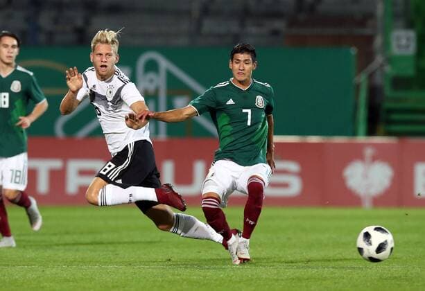 07 09 2018 Soccer Friendly Match International Friendlies Germany Mexico U21 DaMa DFB regulations prohibit any use of images as video clips or video Arne Maier 8 Germany U21 Uriel Antuna 7 Mexico Mexico U21
