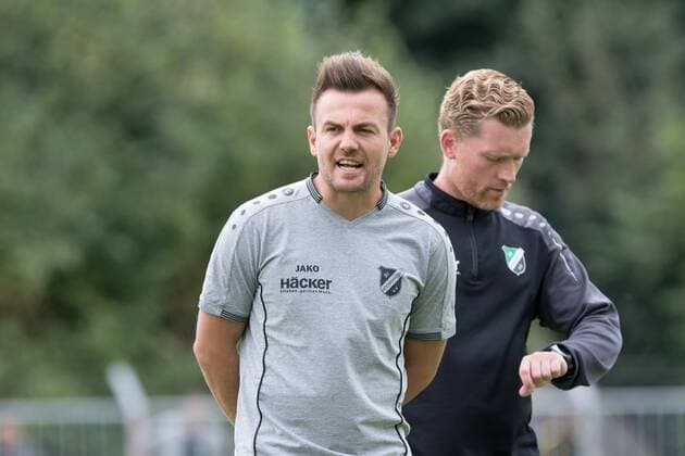 Roedinghausen Germany 08 09 2018 Regionalliga West 2018 2019 SV Roedinghausen vs Borussia Dortmund II L R Manager Enrico Maassen Maassen Roedinghausen Co Manager Sebastian Block Roedinghausen Roedinghausen North Rhine-Westphalia Germany Haecker Wiehenstadion